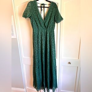 Venice Lace Maxi Dress Baltic BorN NWT SIZE L green emerald GORGEOUS